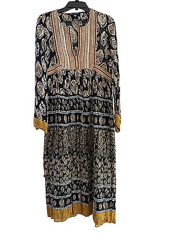 Zara Casual Dress (view 1)