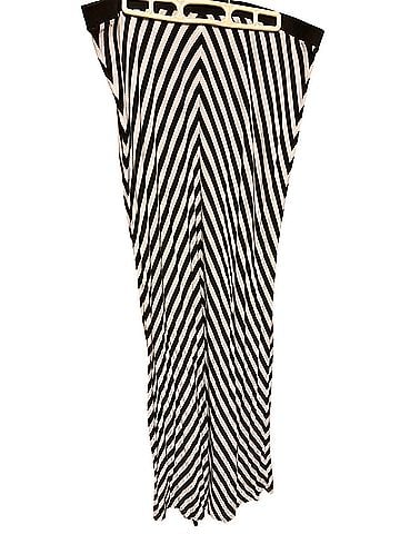 White House Black Market Casual Skirt (view 2)