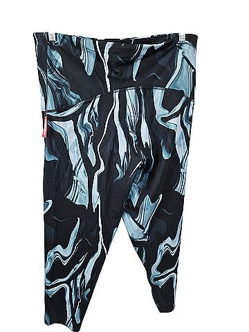 SPANX Booty Boost Leggings (view 2)