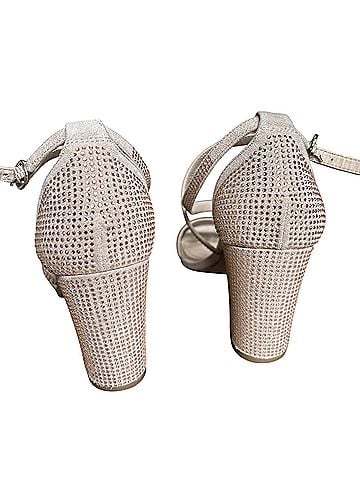 Kelly & Katie Heels (view 2)