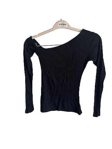 Emma & Sam Long Sleeve Top (view 2)