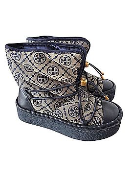 Tory Burch Boots