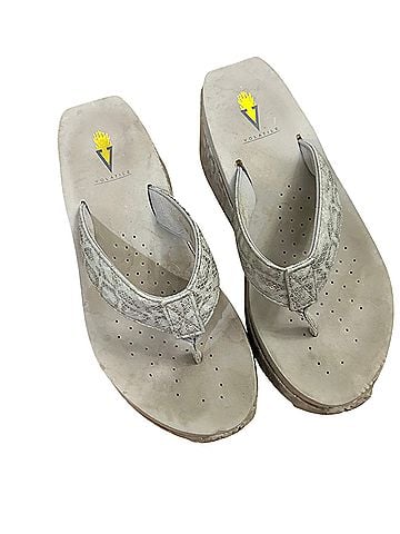 Volatile Flip Flops (view 2)