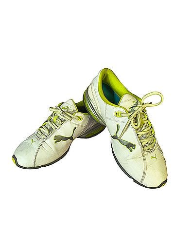 Puma Sneakers (view 1)