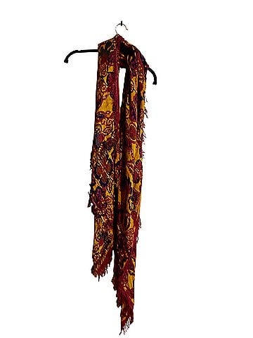 Theodora & Callum Scarf (view 1)