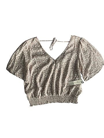 Nine Britton Short Sleeve Blouse (view 1)