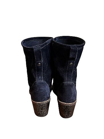 AGL Boots (view 2)