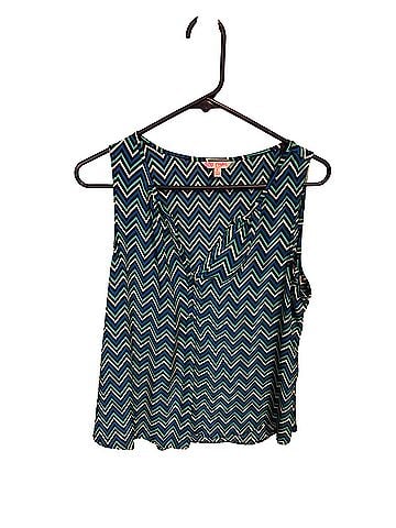 Candie's Sleeveless Top (view 1)