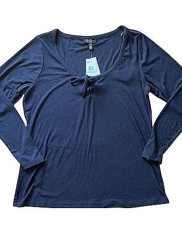 Jessica Simpson Pippa Lace Up Top Long Sleeve T-Shirt (view 2)