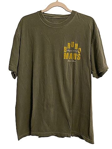Concert Bruno Mars x Intuit T-Shirt (view 1)