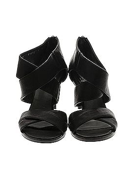 Stuart Weitzman Stuart Weitzman Heels (view 2)