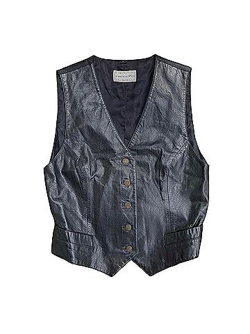Daniella Vest (view 1)