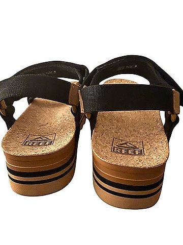 Reef Cushion Rem Hi Sandals (view 2)