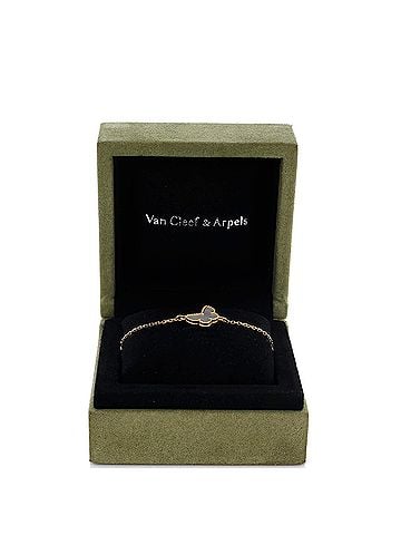 Van Cleef & Arpels Sweet Alhambra Butterfly Bracelet 18K Yellow Gold and Mother of Pearl (view 2)