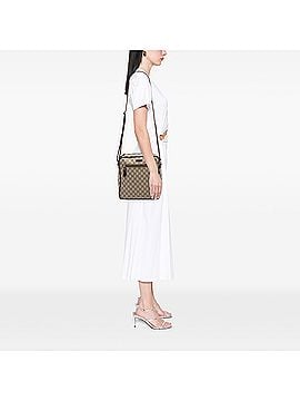 Gucci GG Supreme Crossbody (view 2)