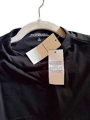 Abercrombie & Fitch Cocktail Dress (view 2)
