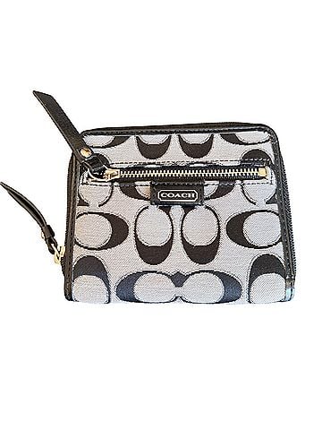 Coach Wallet (view 1)