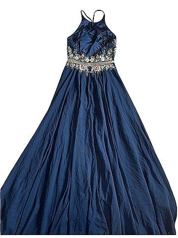 Elizabeth Klein Casual Dress (view 2)
