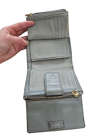 Fossil Leather Wallet (view 2)