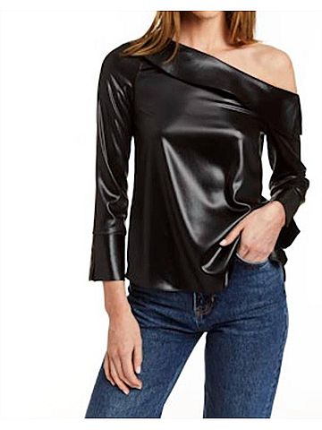 Drew Chantelle Top in Black (view 2)