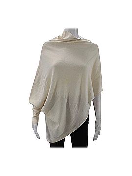 NFP New form perspective Poncho (view 1)