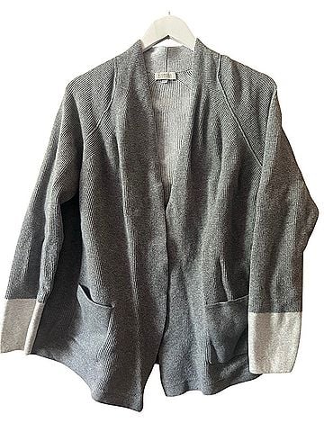 Kinross Cardigan (view 1)