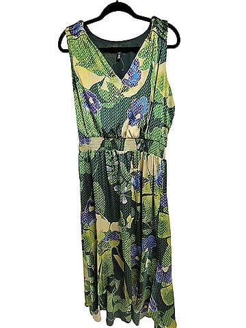 White House Black Market Casual Dress (view 1)