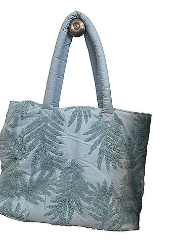 Shade & Shore Tote (view 1)