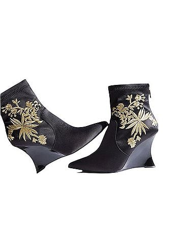 Natori Neko Satin Black/Gold Oranate Design Heels (view 1)