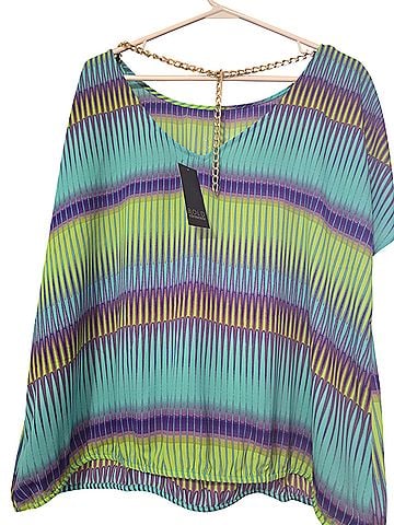 Bold Elements Short Sleeve Blouse (view 2)