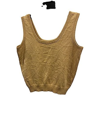 St. John Sleeveless Top (view 1)