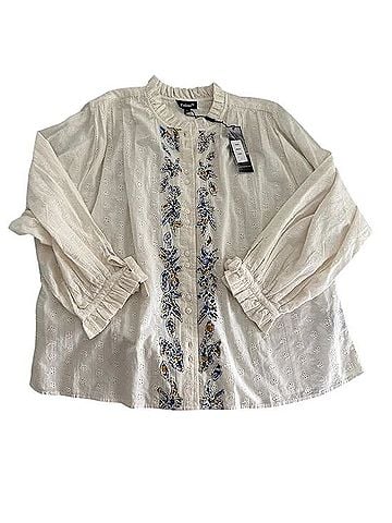 Tolani Abigail Long Sleeve T-Shirt (view 1)