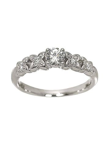 Christian Dior Christian Dior Dior Diamond Ring, 0.231ct, Platinum. (view 2)