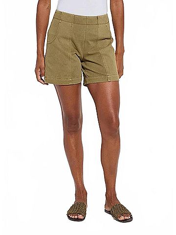 Lyssé Amira 6" Inseam Denim Short in Antique Wash Green (view 2)