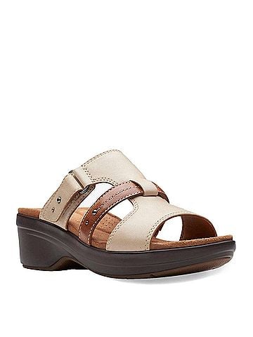 Clarks Women's Tuleah Jane Sandal in Sand Combi (view 1)