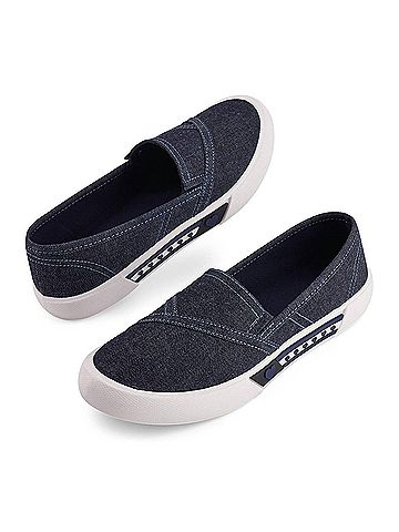 Andrea Women's Canvas Flats Hearts in Denim (view 2)
