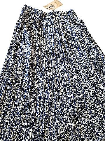 Zara Casual Skirt (view 2)