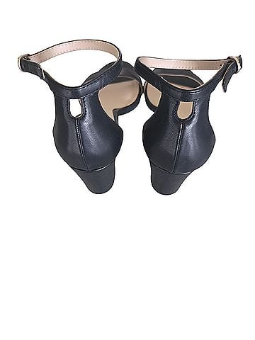 Kelly & Katie Heels (view 2)