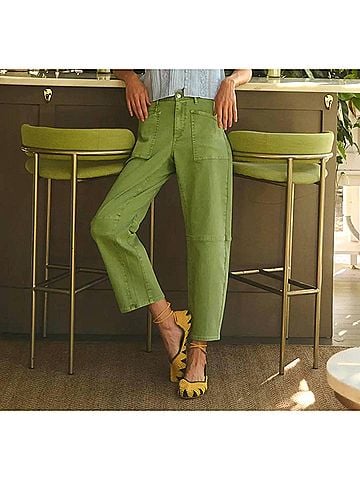 Hunter Bell Mallory Barrel Jeans in Leaf Green (view 2)