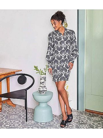 Karen Kane Bryce Blouson Sleeve Linen Mini Shirtdress in Black Print On Cream (view 2)