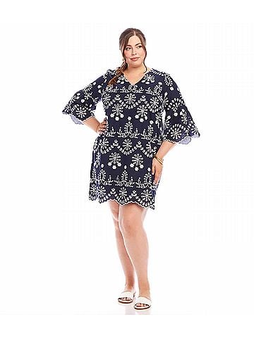 Karen Kane Flare Sleeve Embroidered Dress - Plus in Navy With Off White (view 2)