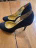 Nine West 100% Suede Black Gold Heels Size 10 - photo 4