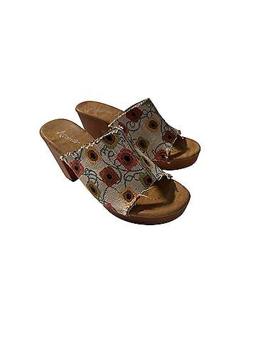 Avanti Heels (view 2)