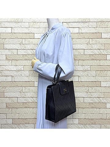 Chanel Chanel Matelassé Coco Mark Handbag, Leather, Black, Women's CHANEL (view 2)