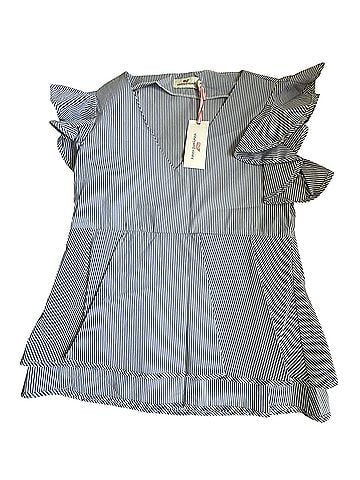 Vineyard Vines Short Sleeve Blouse (view 1)