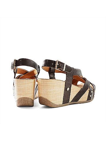 BUSSOLA Women's Ffion Wedge Sandals in Brown (view 2)