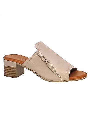 Everly Women's Gia Sandal in Silver Grey Leather (view 1)