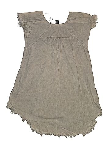 Chelsea & Theodore Casual Dress (view 1)