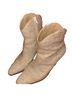 Betsey Johnson White Silver Ivory Boots Size EU 36 1/2 - photo 2