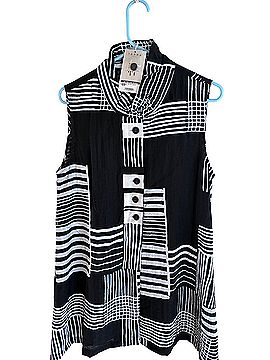 Terra-SJ Apparel Sleeveless Blouse (view 1)
